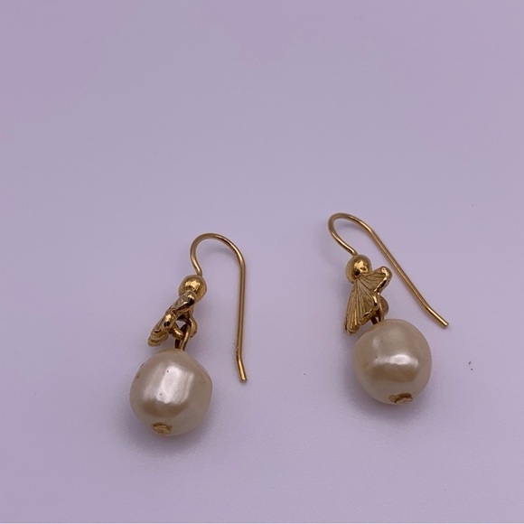 Vintage Elegant Gold Tan Fan Faux Pearl Dangle Earrings - Picture 5 of 8